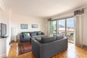 VICTORIA KEYWEEK Apartment with terrace in Biarritz close to the beach
